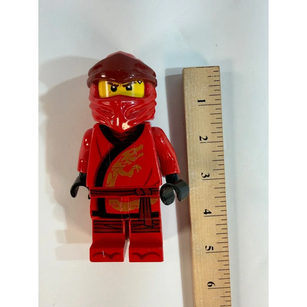 LEGO Ninjago Kai Red Ninja 5 Inch LED Flashlight Torch Figure LGL-TO28 2013